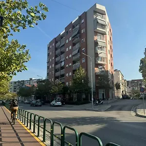 https://apartamente-tirana.albaniahotels.org