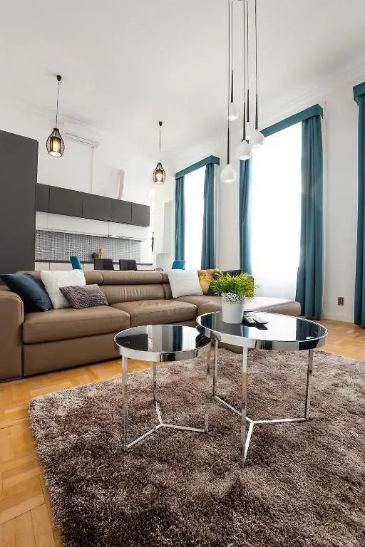 Deluxe Quentin Home Next To The Fashion Street Budapešť Maďarsko