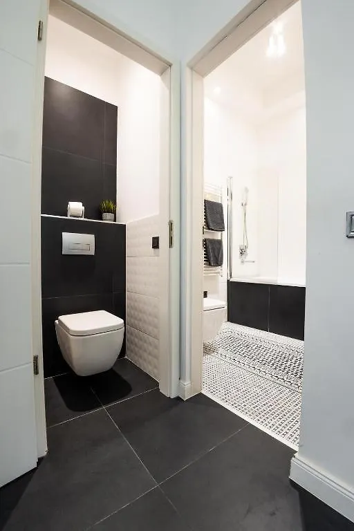 Deluxe Quentin Home Next To The Fashion Street Budapest